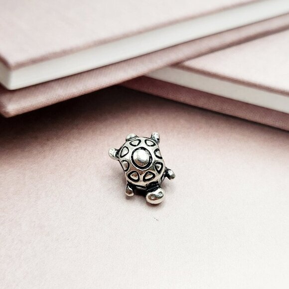 Pandora Turtle Sea Ocean Vacation Beach 925 Sterling Silver Charm Authentic - Picture 1 of 2
